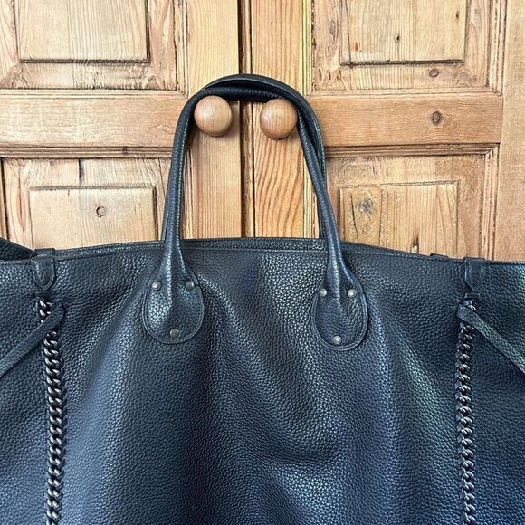 Coach‎ Tatum Studded Tall Tote in Pebbled Leather Black Oversized Metal Chain - Picture 15 of 16